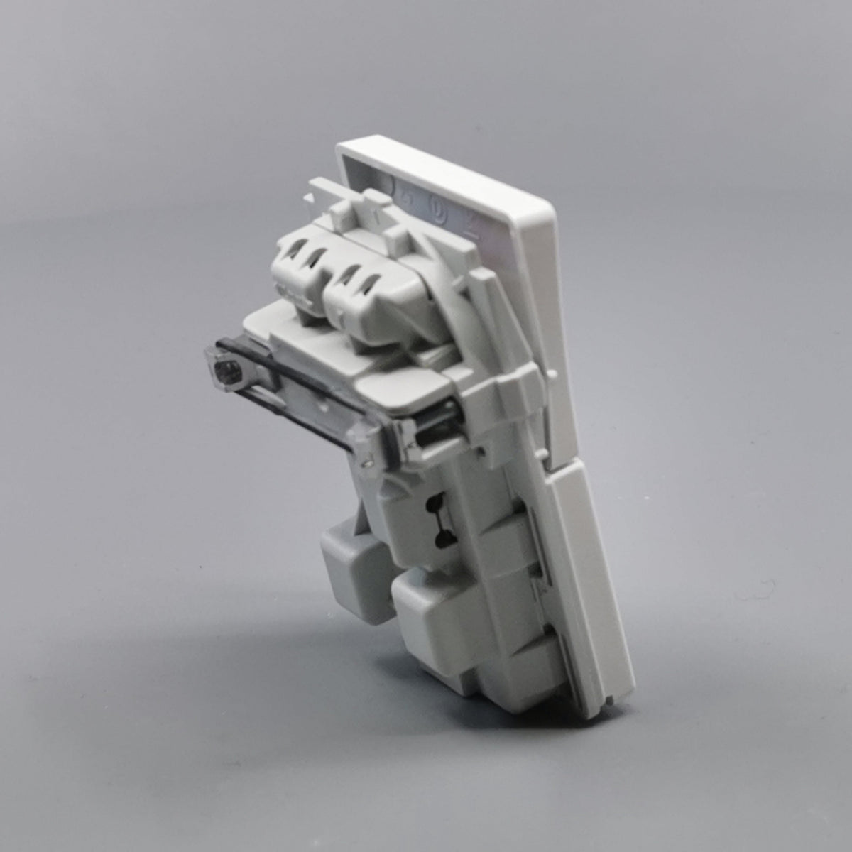 Fuga stikkontakt med jord og afbryder 1½ modul 2-pol - hvid (360° frame 17)