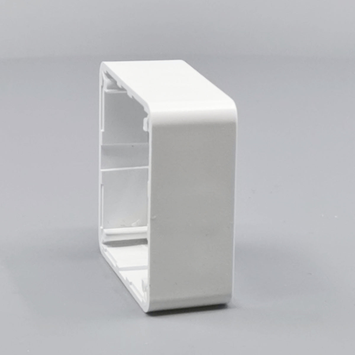 LK Fuga ramme Baseline 50 1m 21mm høj - hvid (360° frame 18)
