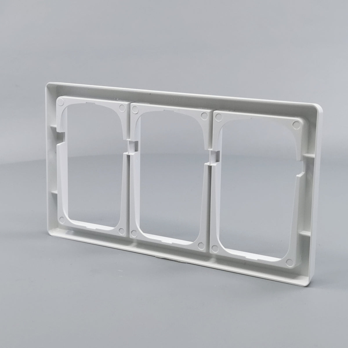 LK Fuga ramme Baseline 63 3x1½m - hvid (360° frame 15)