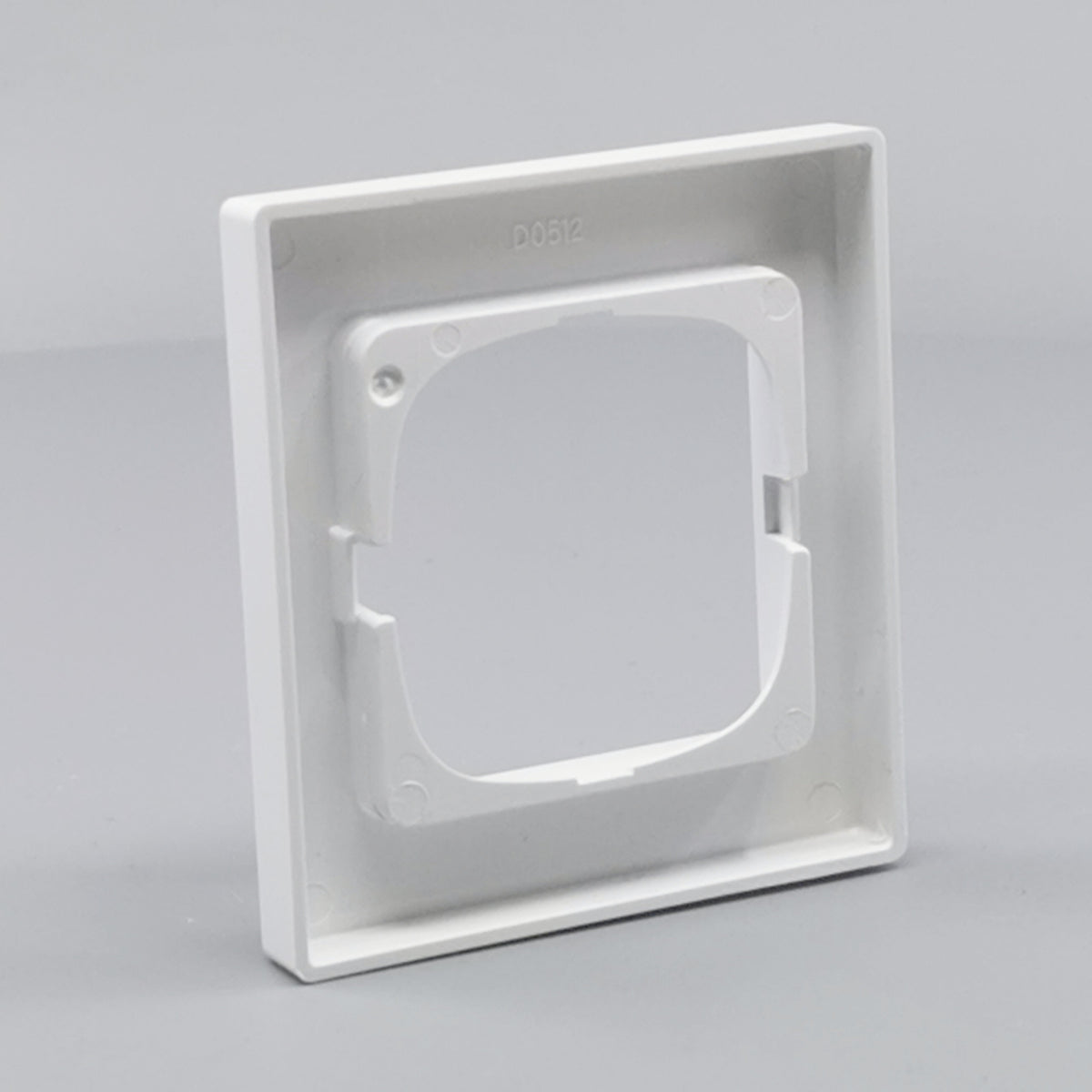 LK Fuga ramme Baseline 68 1m - hvid (360° frame 11)