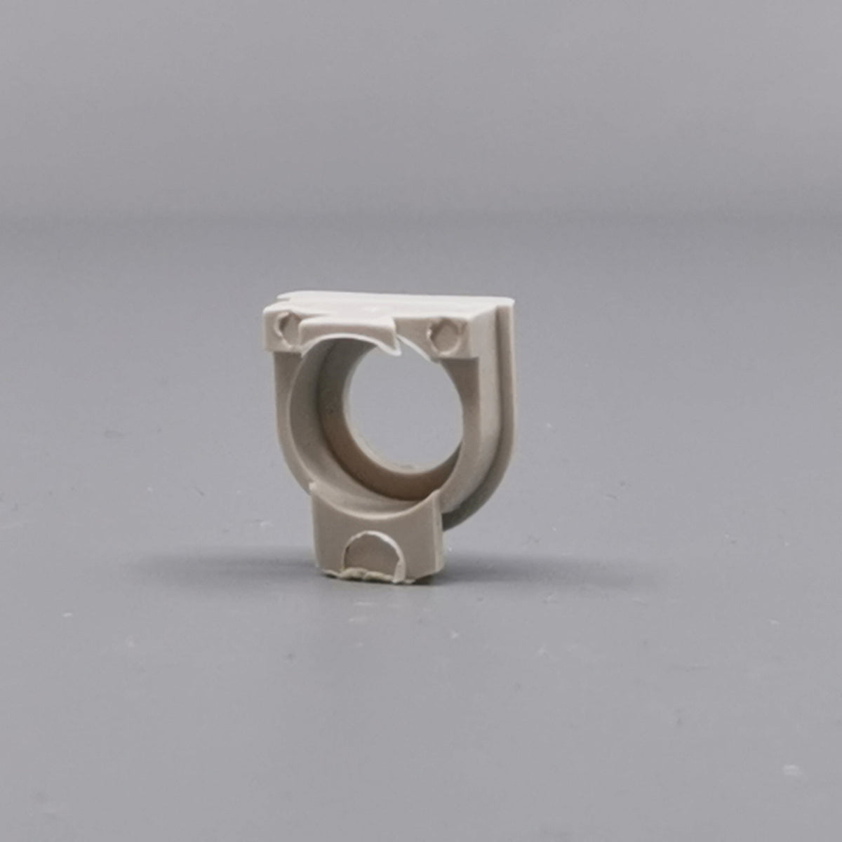 Plasttylle for rund kabel lysegrå (360° frame 15)