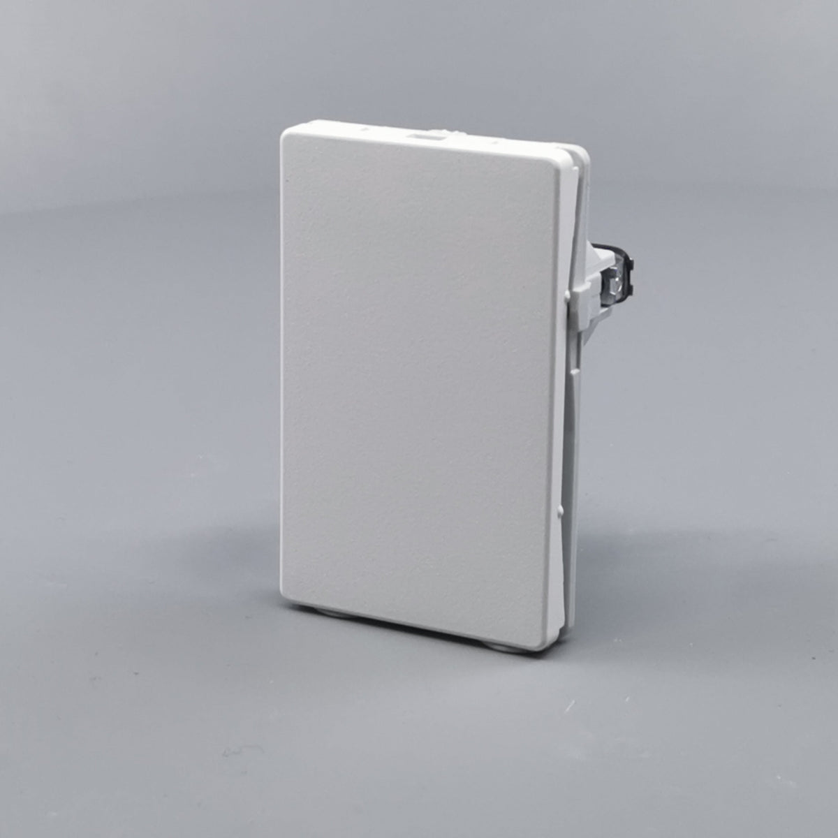 Fuga blænddæksel 1½ modul - hvid (360° frame 3)