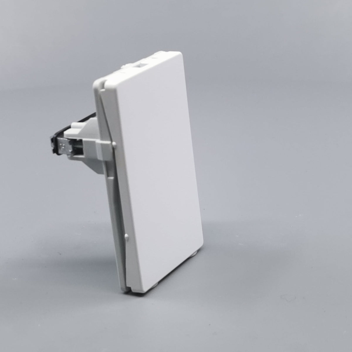 Fuga blænddæksel 1½ modul - hvid (360° frame 21)