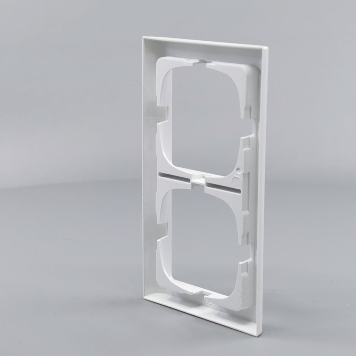 LK Fuga ramme Softline 63 2m lodret - hvid (360° frame 16)