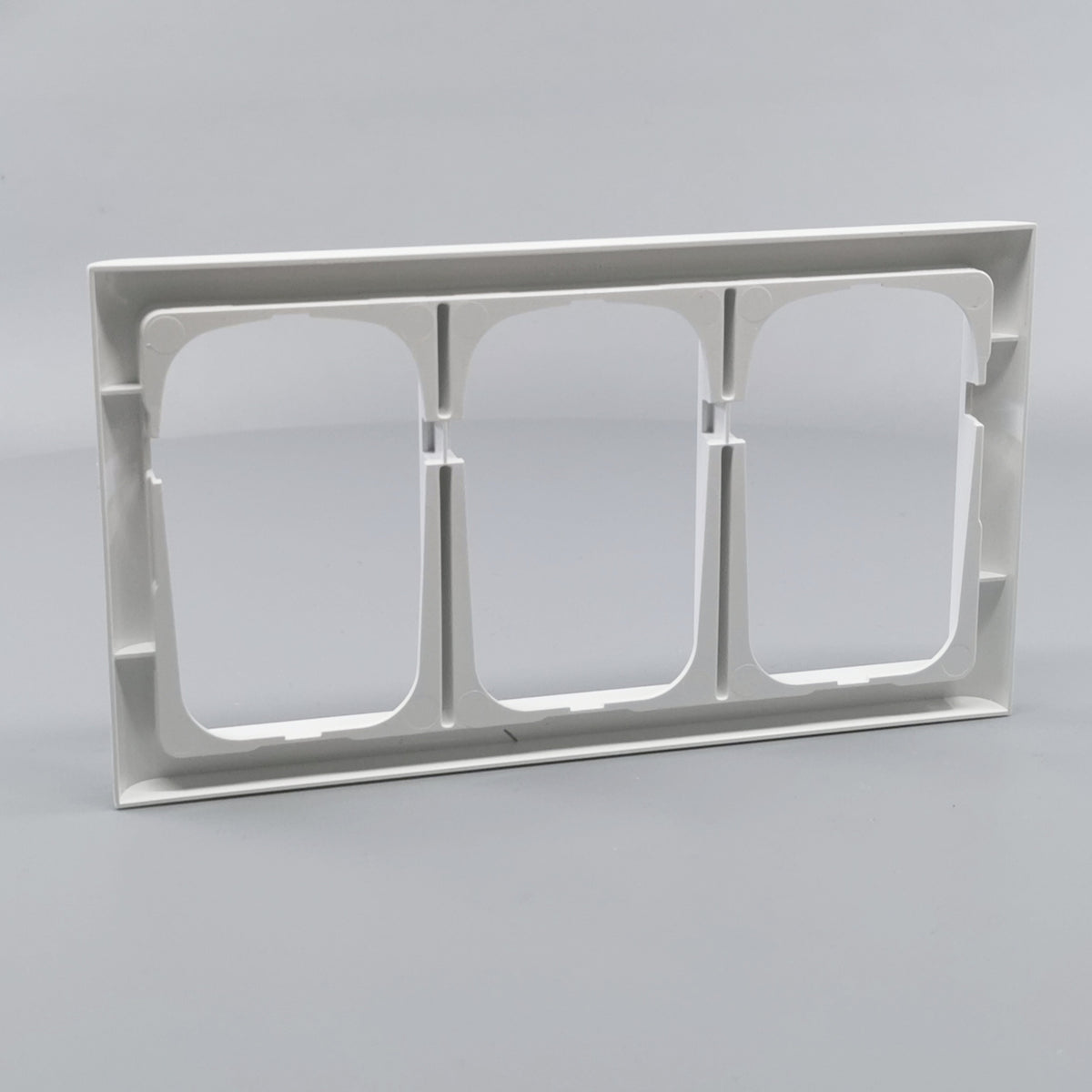 LK Fuga ramme Softline 63 3x1½m - hvid (360° frame 12)