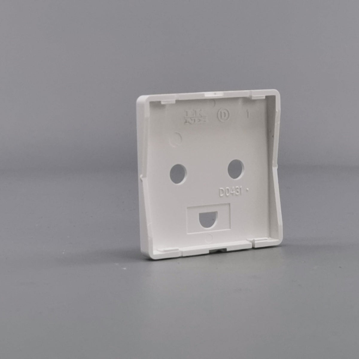 FUGA afdækning for stikkontakt 1 m med j gl type (360° frame 11)