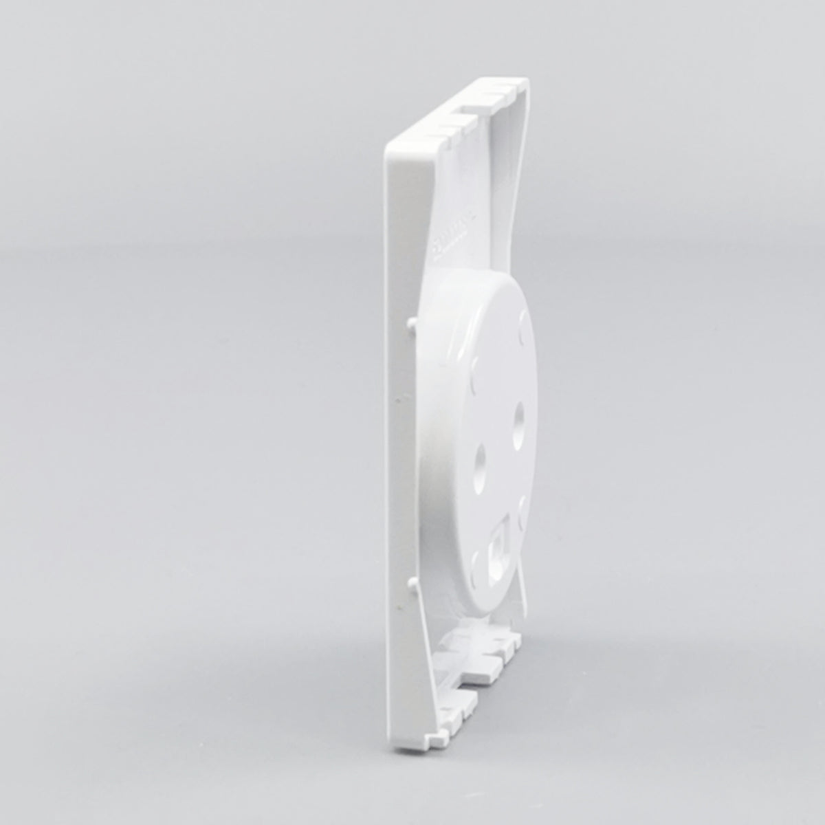 Fuga Afdækning for stikkontakt 1½ modul hvid (360° frame 8)