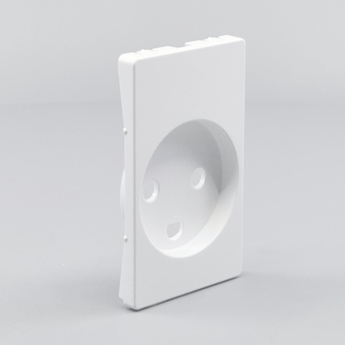Fuga Afdækning for stikkontakt 1½ modul hvid (360° frame 22)