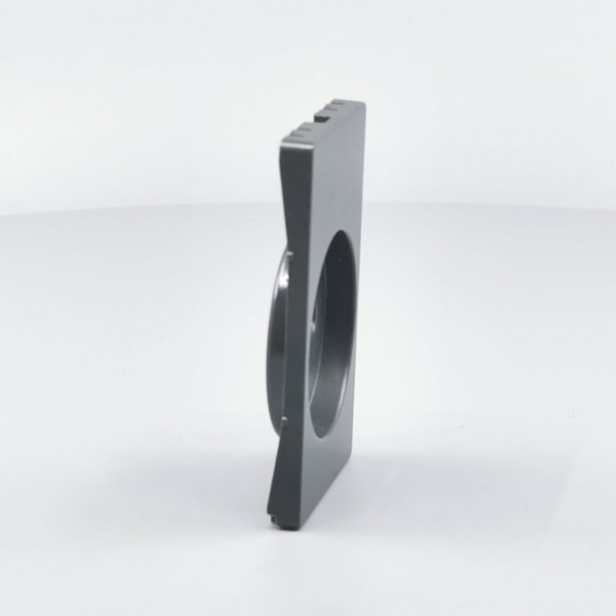 Fuga Afdækning for stikkontakt 1½ modul koksgrå (360° frame 20)