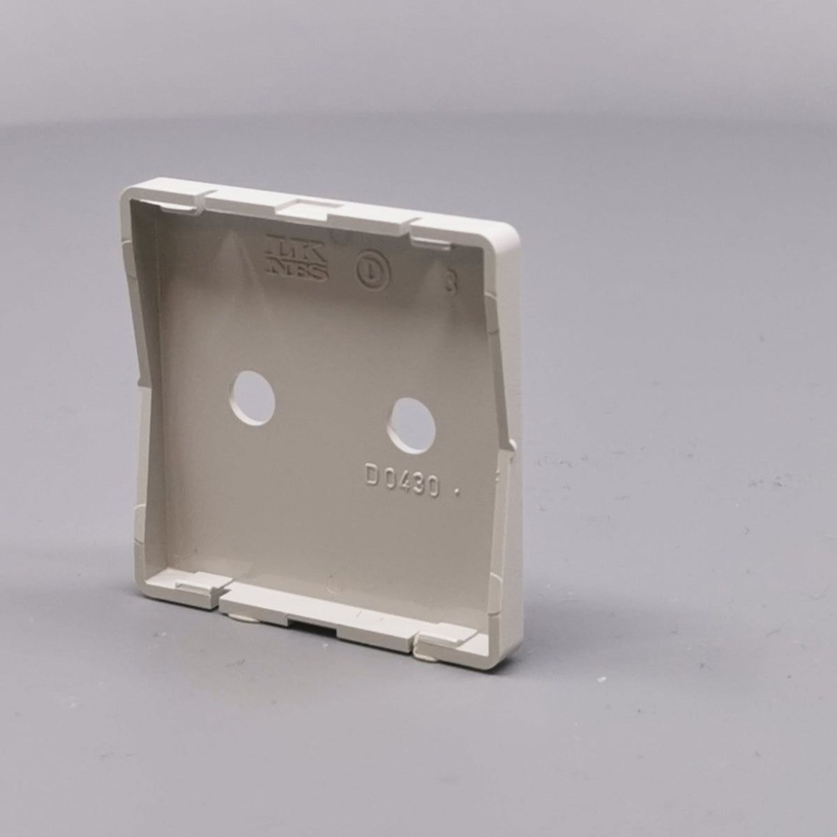 FUGA afdækning for stikkontakt 1m. u. j - gl type (360° frame 15)