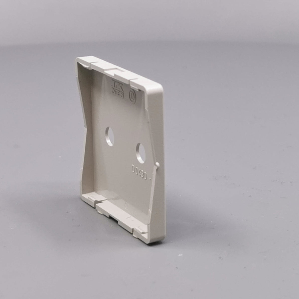 FUGA afdækning for stikkontakt 1m. u. j - gl type (360° frame 17)