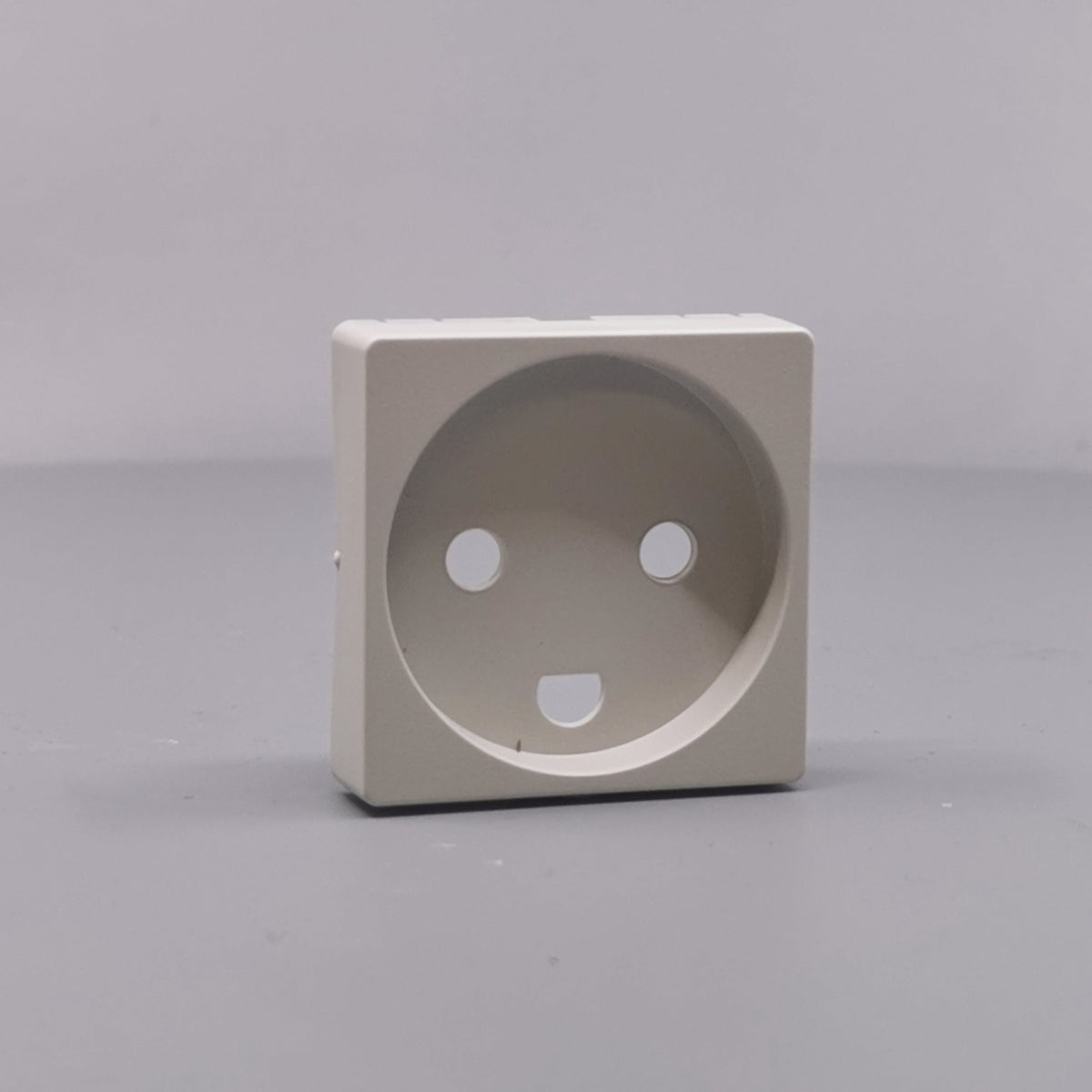 Afdækning for stikkontakt 1 modul gl model lysegrå (360° frame 24)