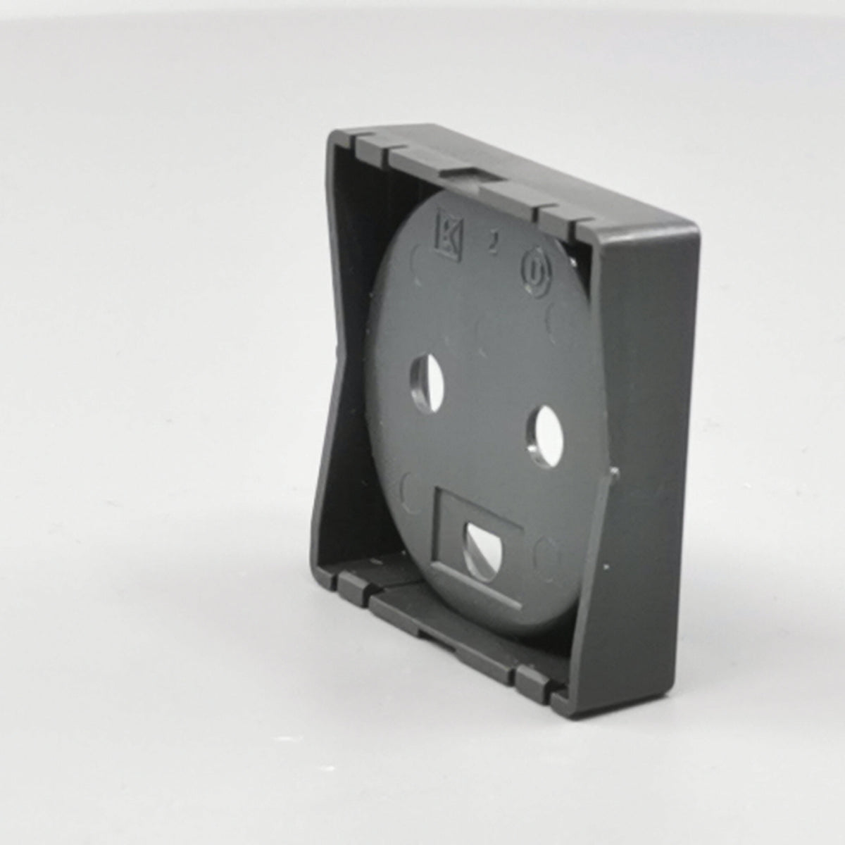 afdækning for stikkontakt 1 modul koksgrå (360° frame 17)