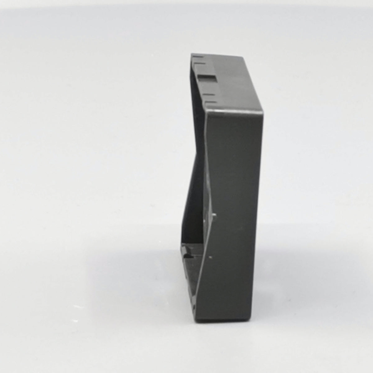 afdækning for stikkontakt 1 modul koksgrå (360° frame 19)