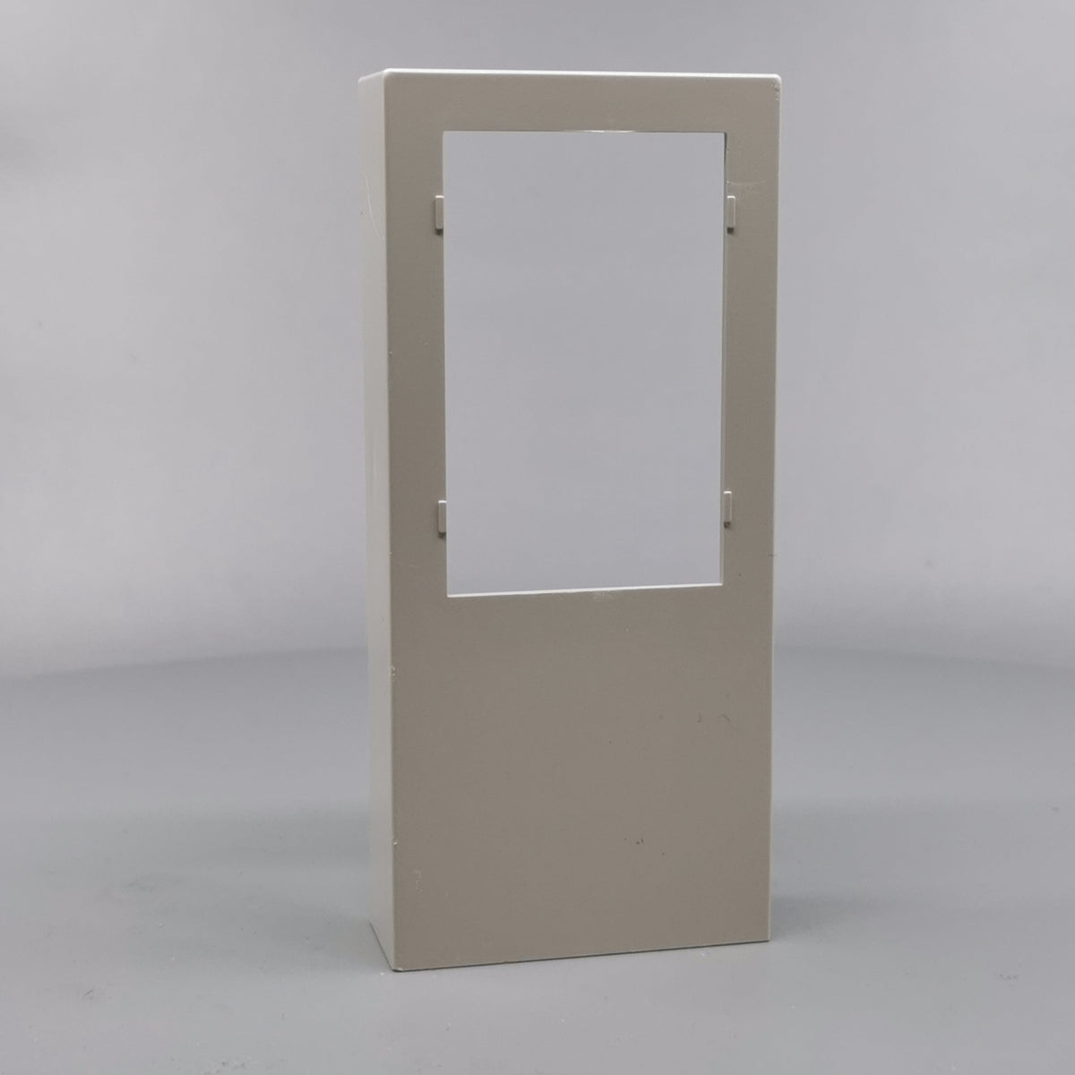 Fuga Dæksel for panelunderlag 1½ modul lysegrå (360° frame 24)