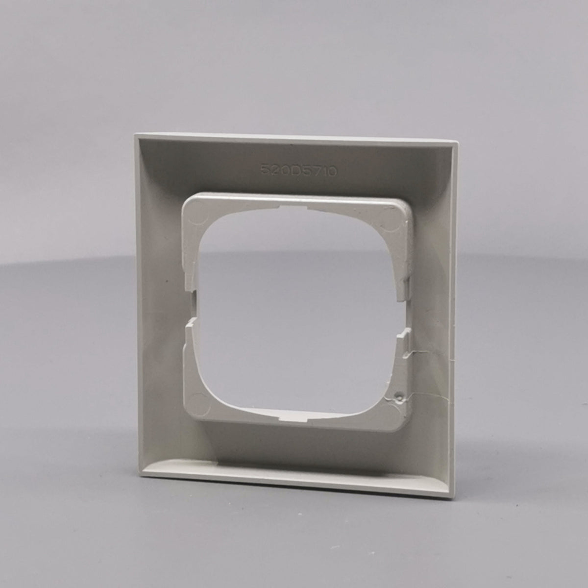 LK Fuga ramme Softline 68 1m - lysegrå (360° frame 14)