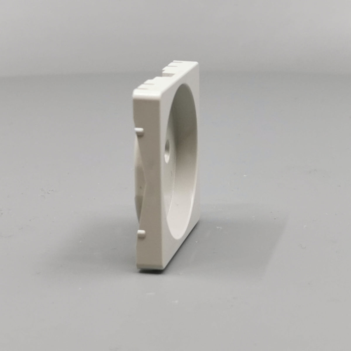 Fuga Afdækning for stikkontakt 1 modul lysegrå (360° frame 20)