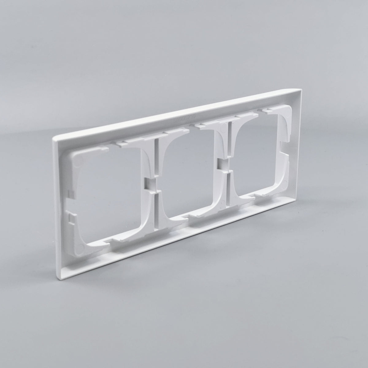 LK Fuga ramme Softline 63 3m vandret - hvid (360° frame 10)