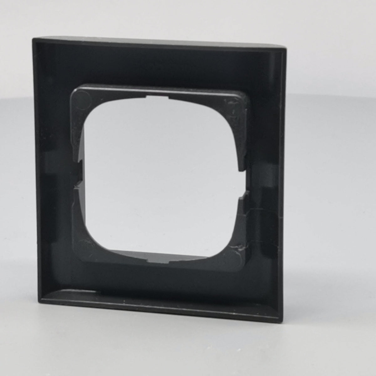 LK Fuga ramme Softline 68 1m - koksgrå (360° frame 14)
