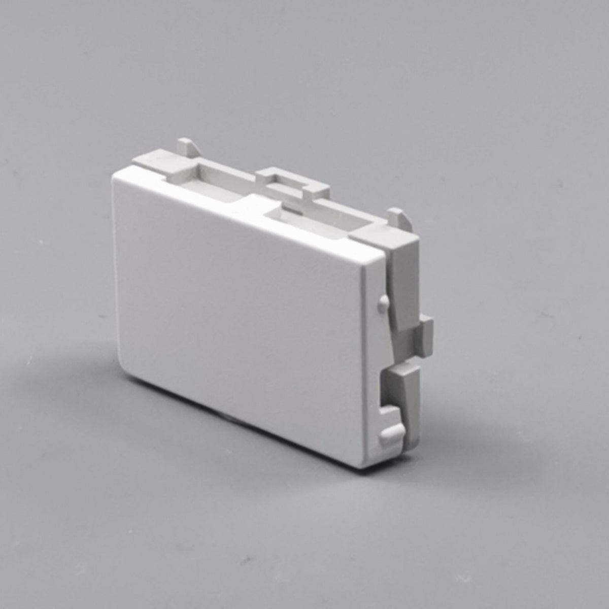 Fuga blænddæksel til 1½ modul ramme - hvid (360° frame 4)