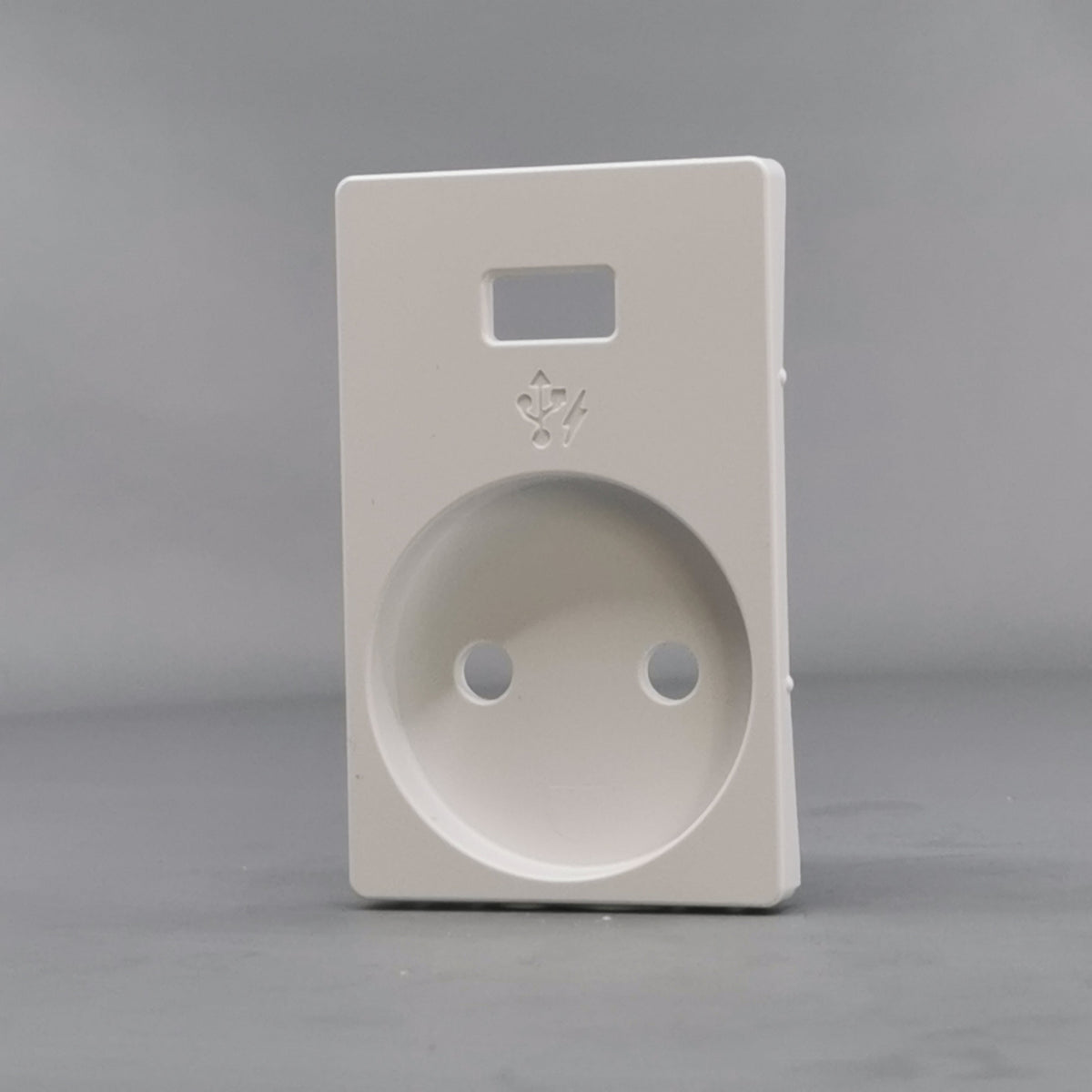 Fuga afdækning stikkontakt u/j med 5V USB hvid (360° frame 2)