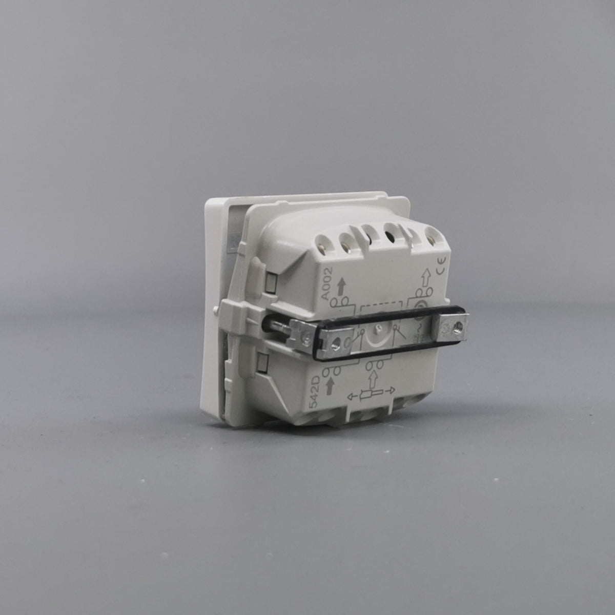 LK Fuga afbryder 2-pol 440V 16A - hvid (360° frame 10)