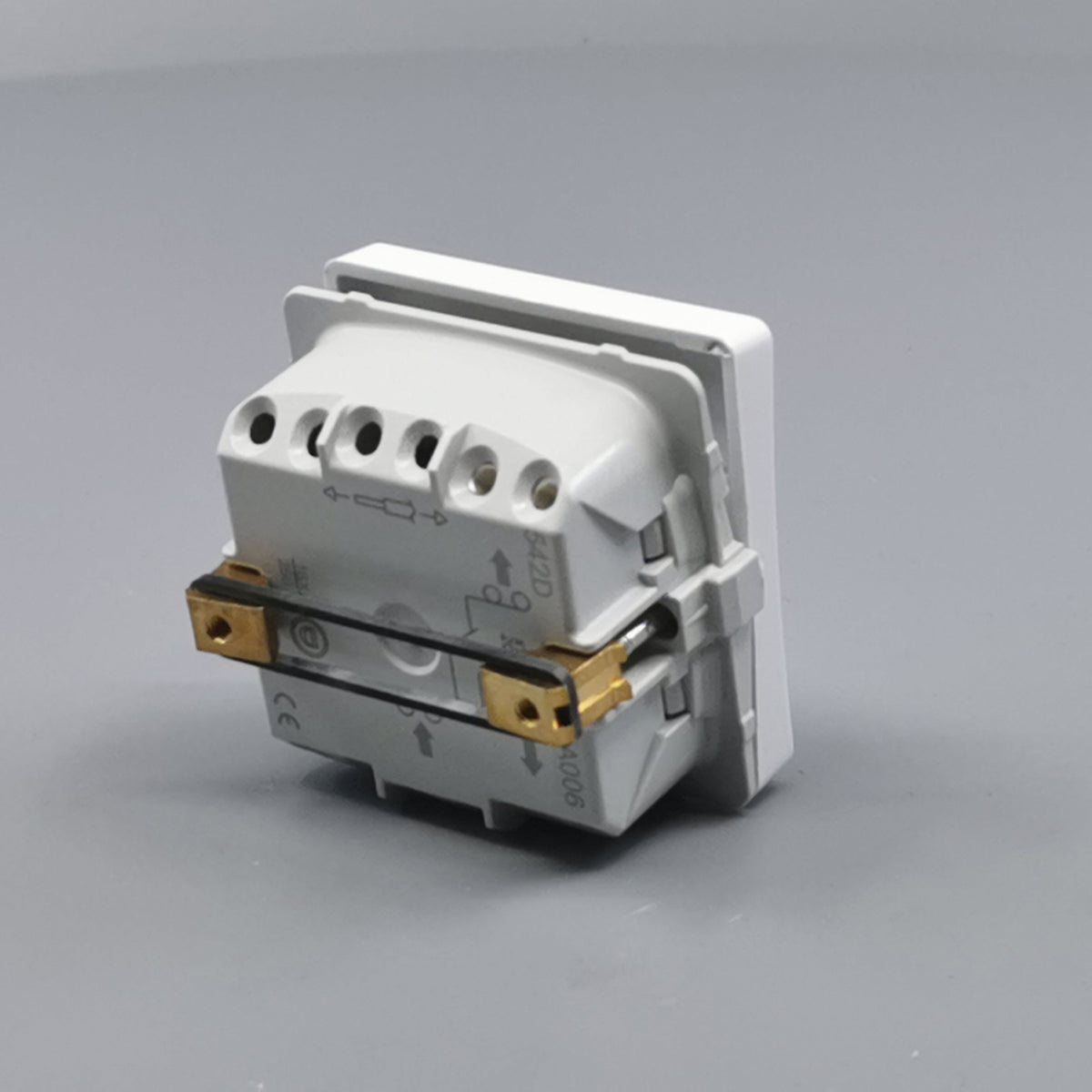 LK Fuga korrespondance afbryder 16A - hvid (360° frame 15)