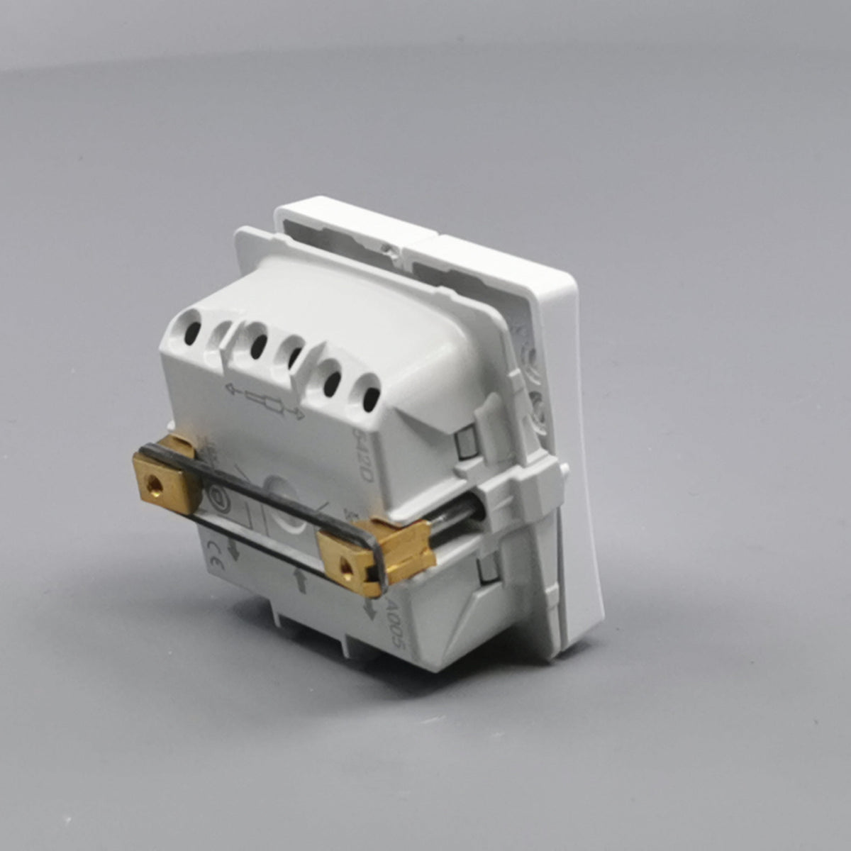 LK Fuga krone afbryder 16A - hvid (360° frame 16)