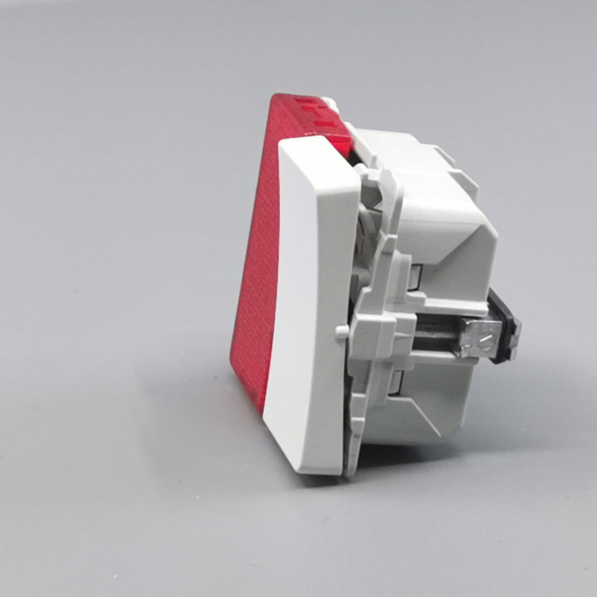 LK Fuga afbryder med rød LED lampe 1-pol 16A - hvid (360° frame 6)
