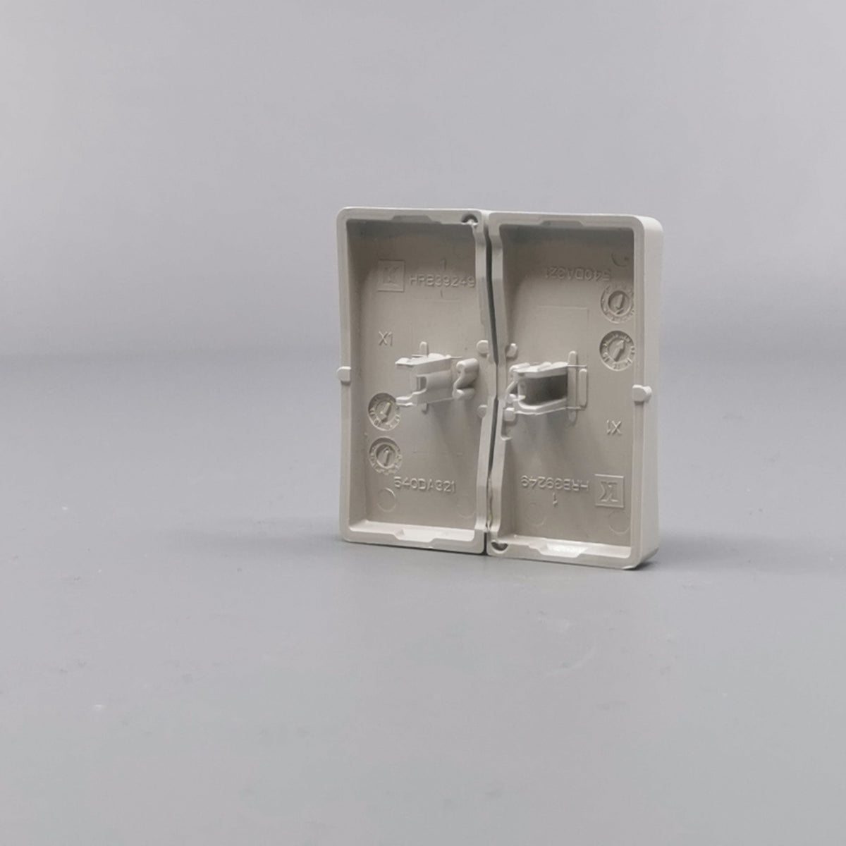 LK Fuga tangentsæt til dobbeltafbryder, ny model - lysegrå (360° frame 15)