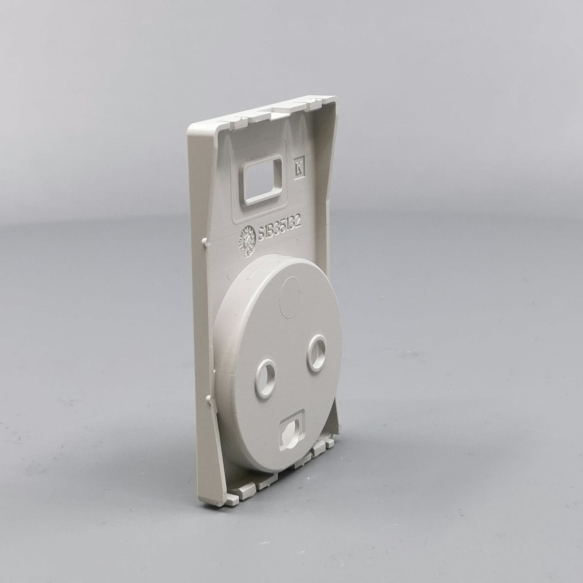 FUGA afdækning Stikk. m/j med 5V USB-lader Lysegrå (360° frame 9)