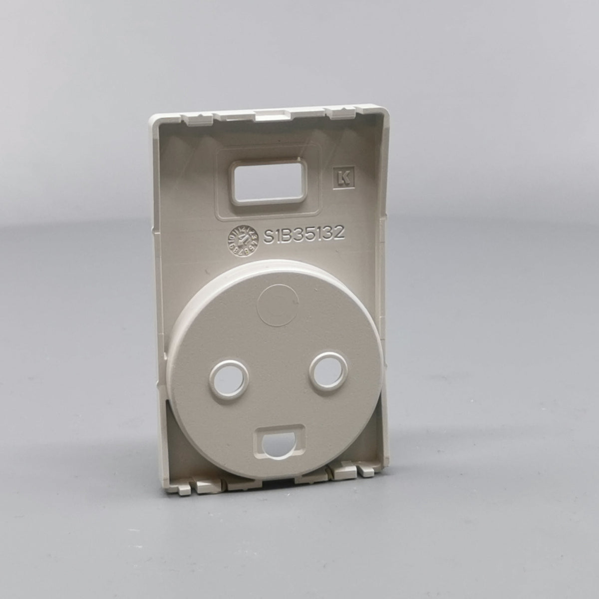 FUGA afdækning Stikk. m/j med 5V USB-lader Lysegrå (360° frame 12)