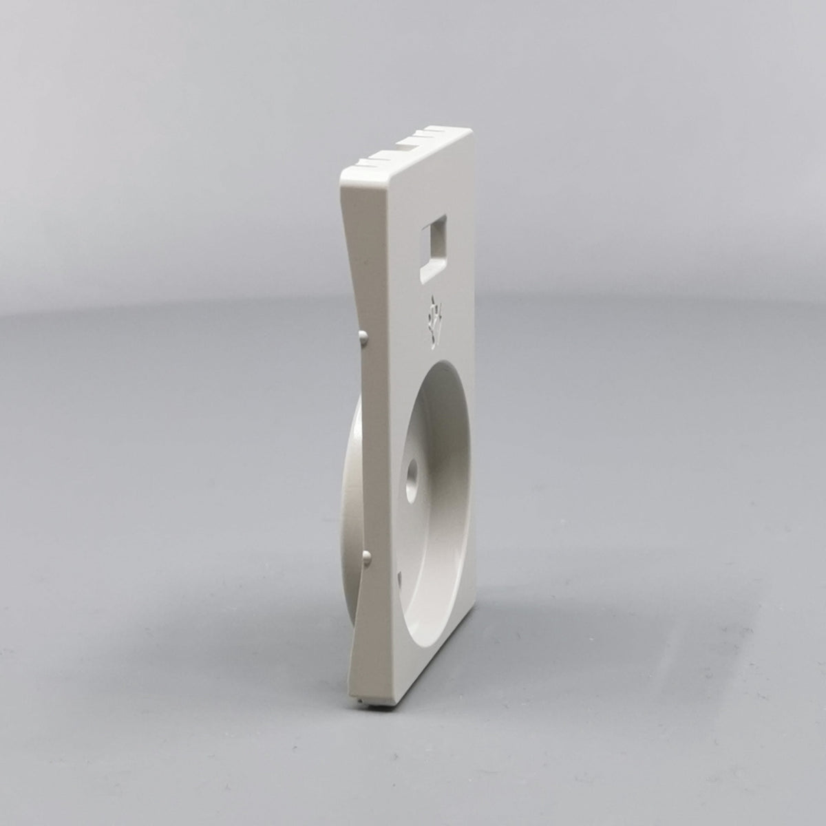 FUGA afdækning Stikk. m/j med 5V USB-lader Lysegrå (360° frame 20)