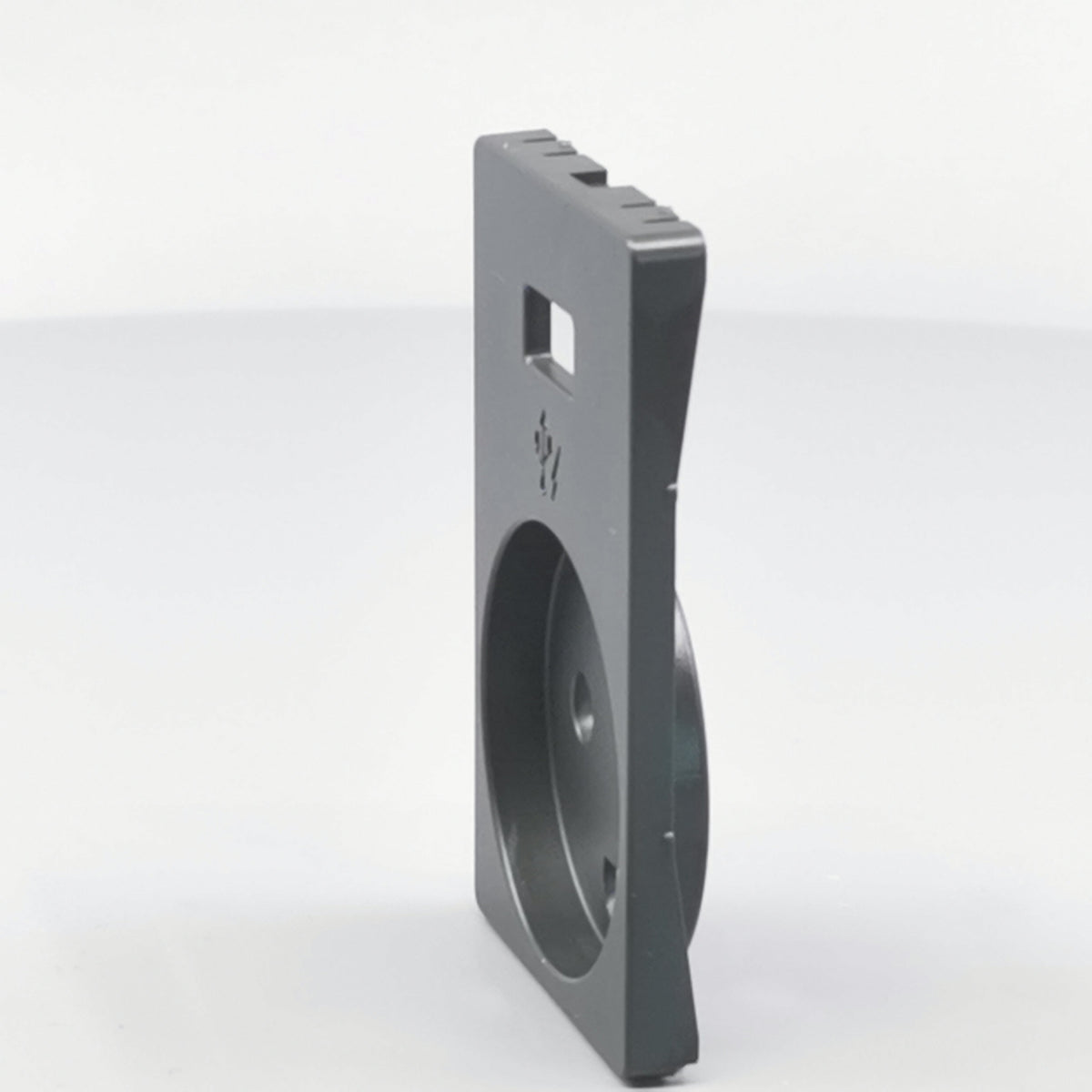 FUGA afdækning Stikk. m/j med 5V USB-lader Koksgrå (360° frame 6)