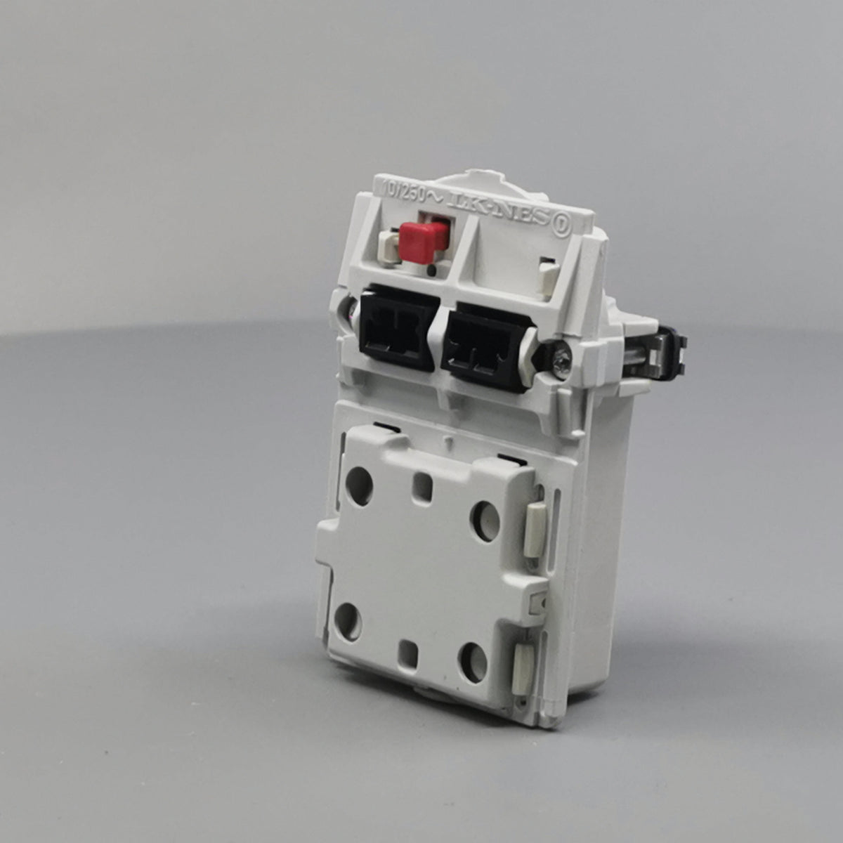 Fuga dob. stikkontakt 2-polet med afbrydere 1½m (360° frame 4)