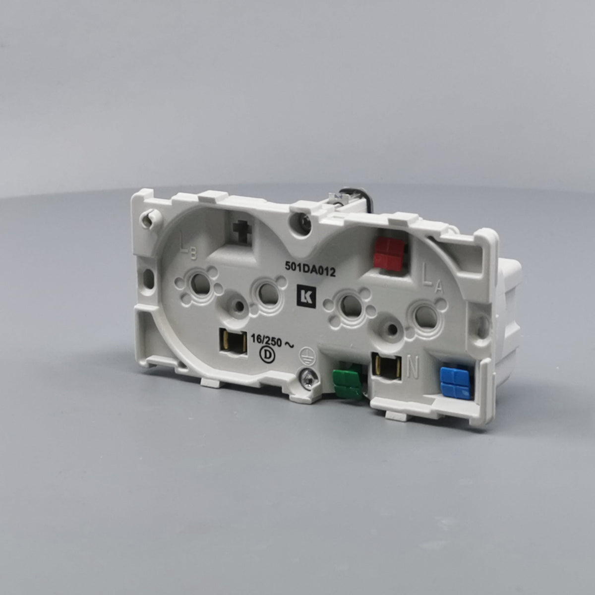 Fuga dobbelt stikkontakt 2-polet m/jord 2m (360° frame 3)