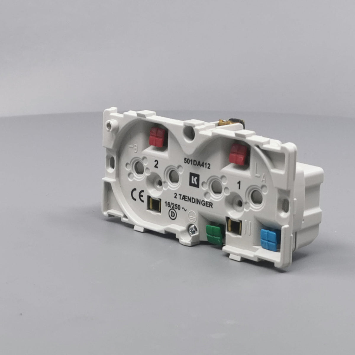 Fuga dobbelt stikkontakt for 2 tændinger 2-polet m (360° frame 4)