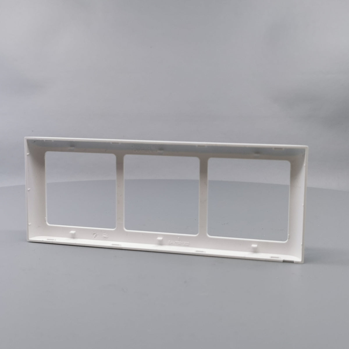 LK Fuga ramme SOFT 63 3x1m vandret - hvid (360° frame 14)