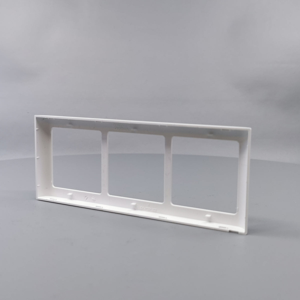 LK Fuga ramme SOFT 63 3x1m vandret - hvid (360° frame 15)