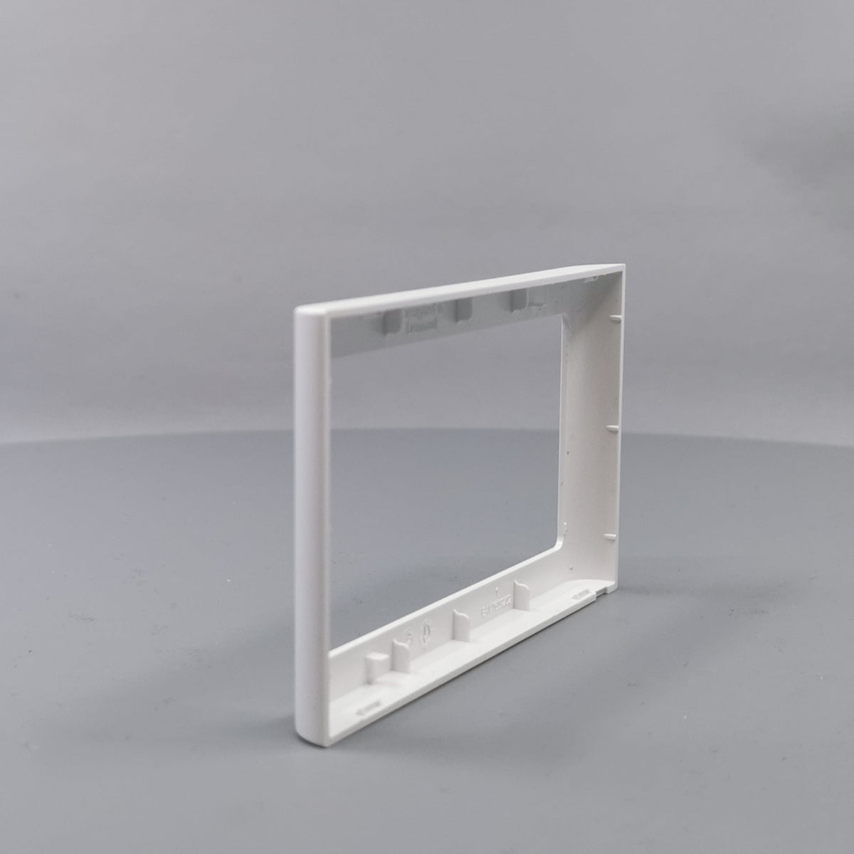 LK Fuga ramme SOFT 63 2m vandret - hvid (360° frame 9)