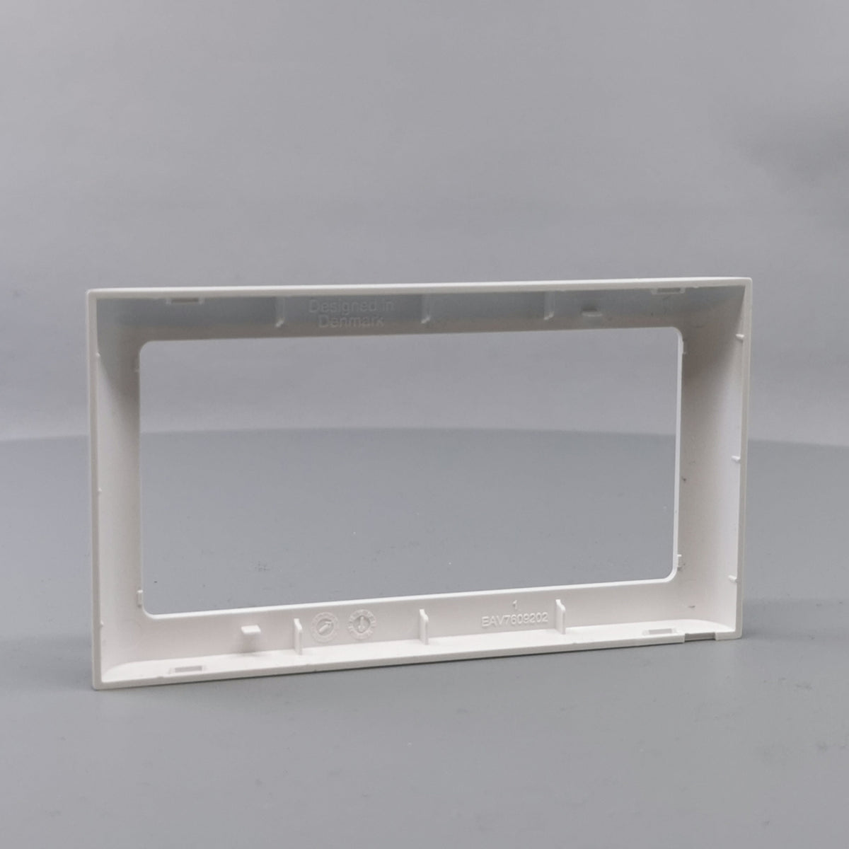 LK Fuga ramme SOFT 63 2m vandret - hvid (360° frame 12)