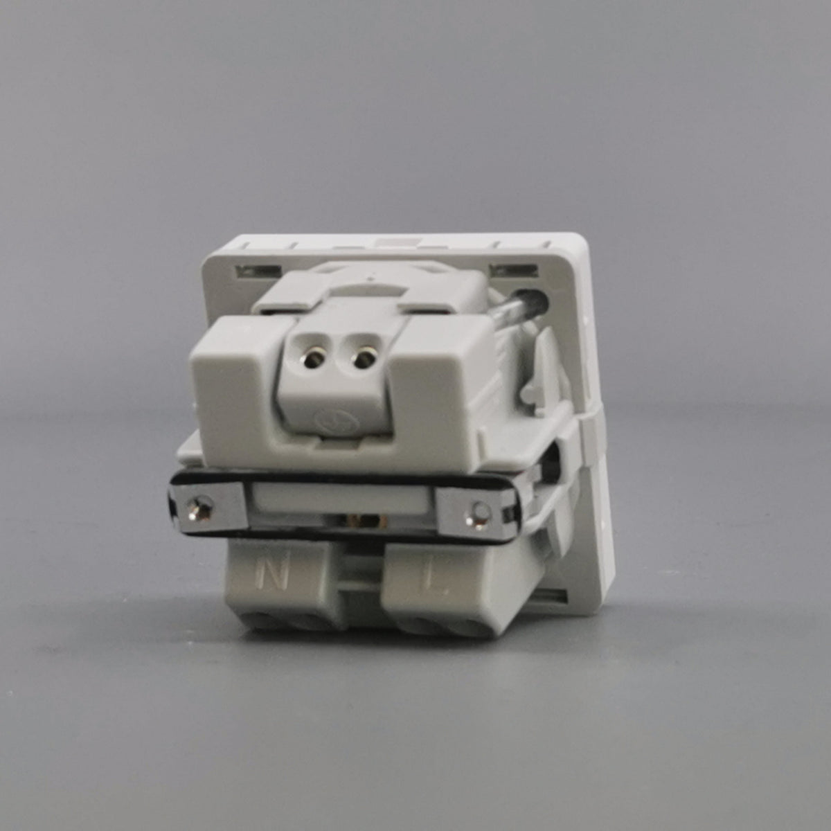 Fuga stikkontakt m. jord og LED lampe 1 modul - hvid (360° frame 14)
