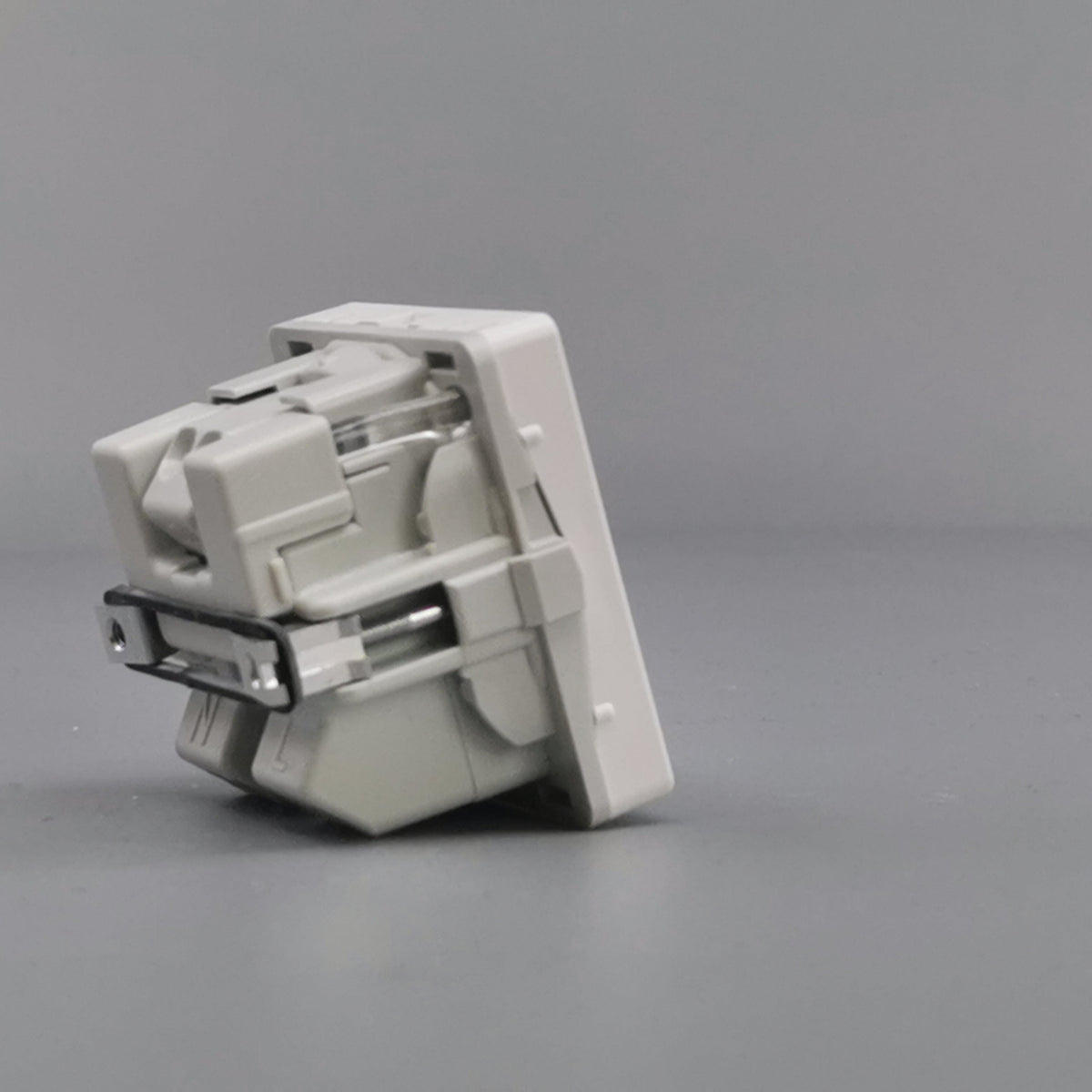 Fuga stikkontakt m. jord og LED lampe 1 modul - hvid (360° frame 17)