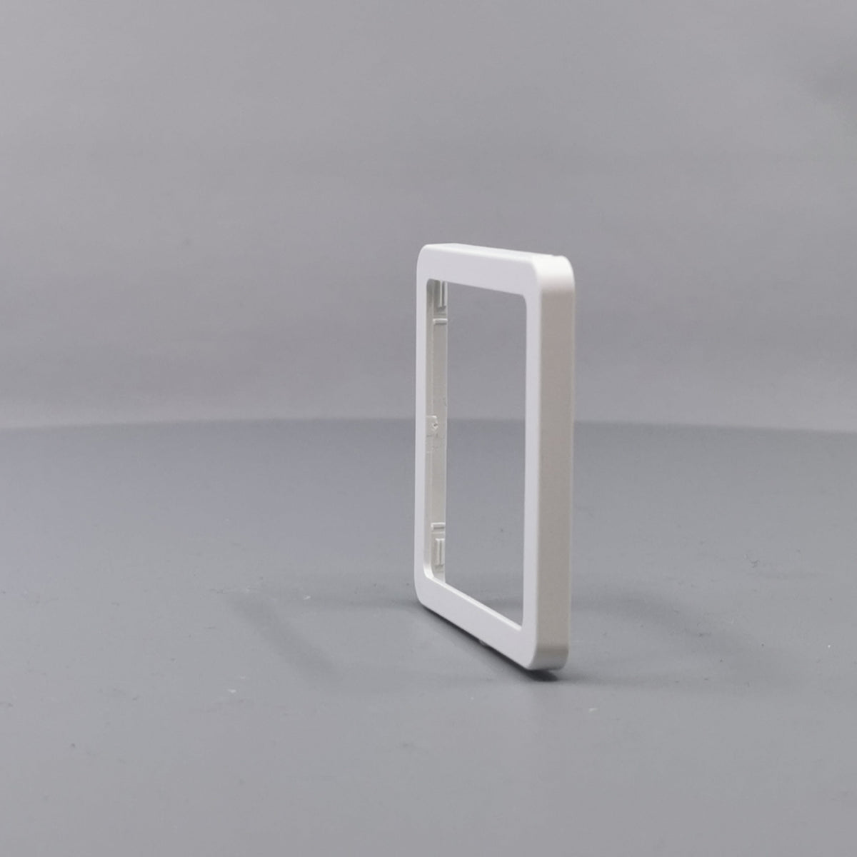 LK Fuga ramme SLIM 55 1m - hvid (360° frame 6)