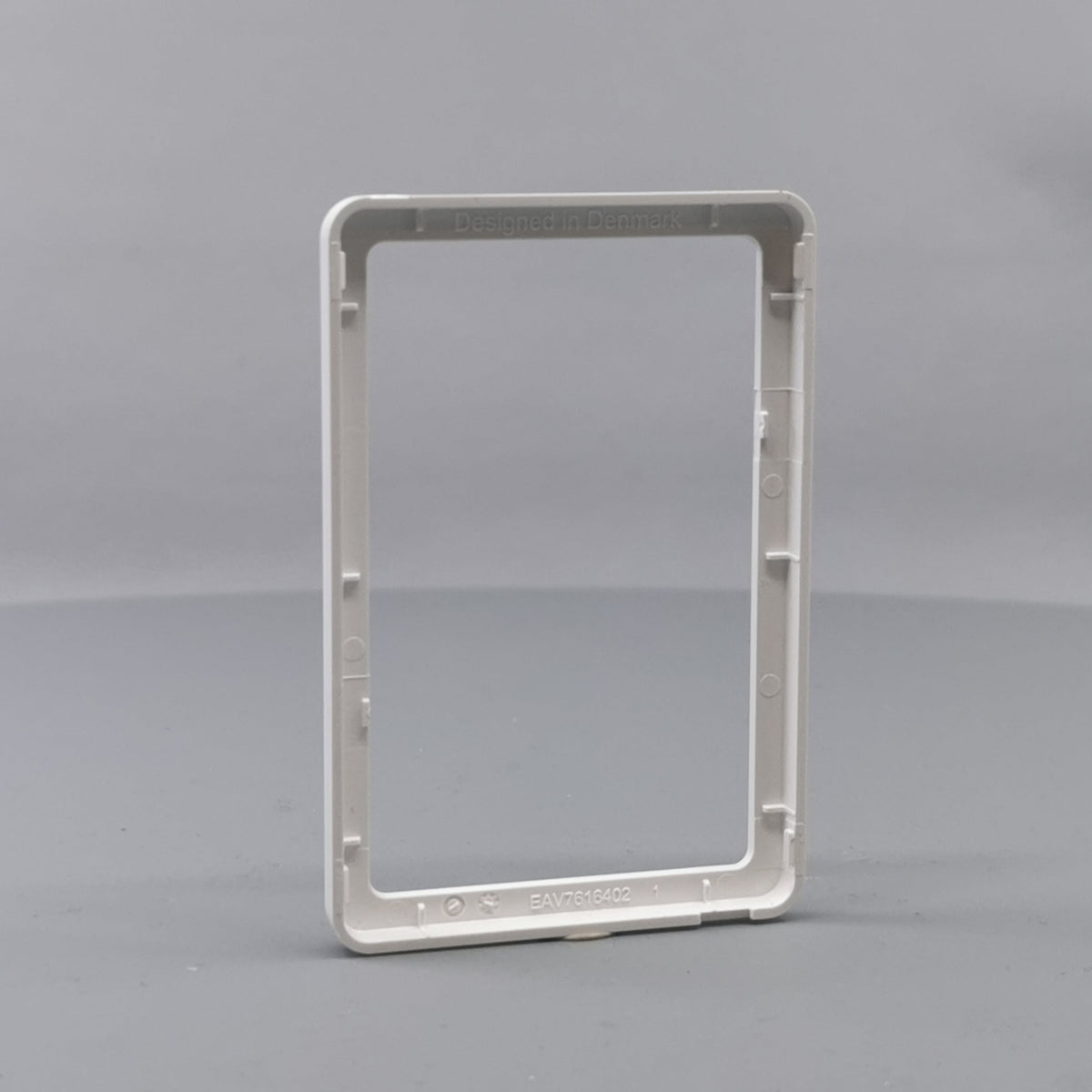 LK Fuga ramme SLIM 55 1½m - hvid (360° frame 12)