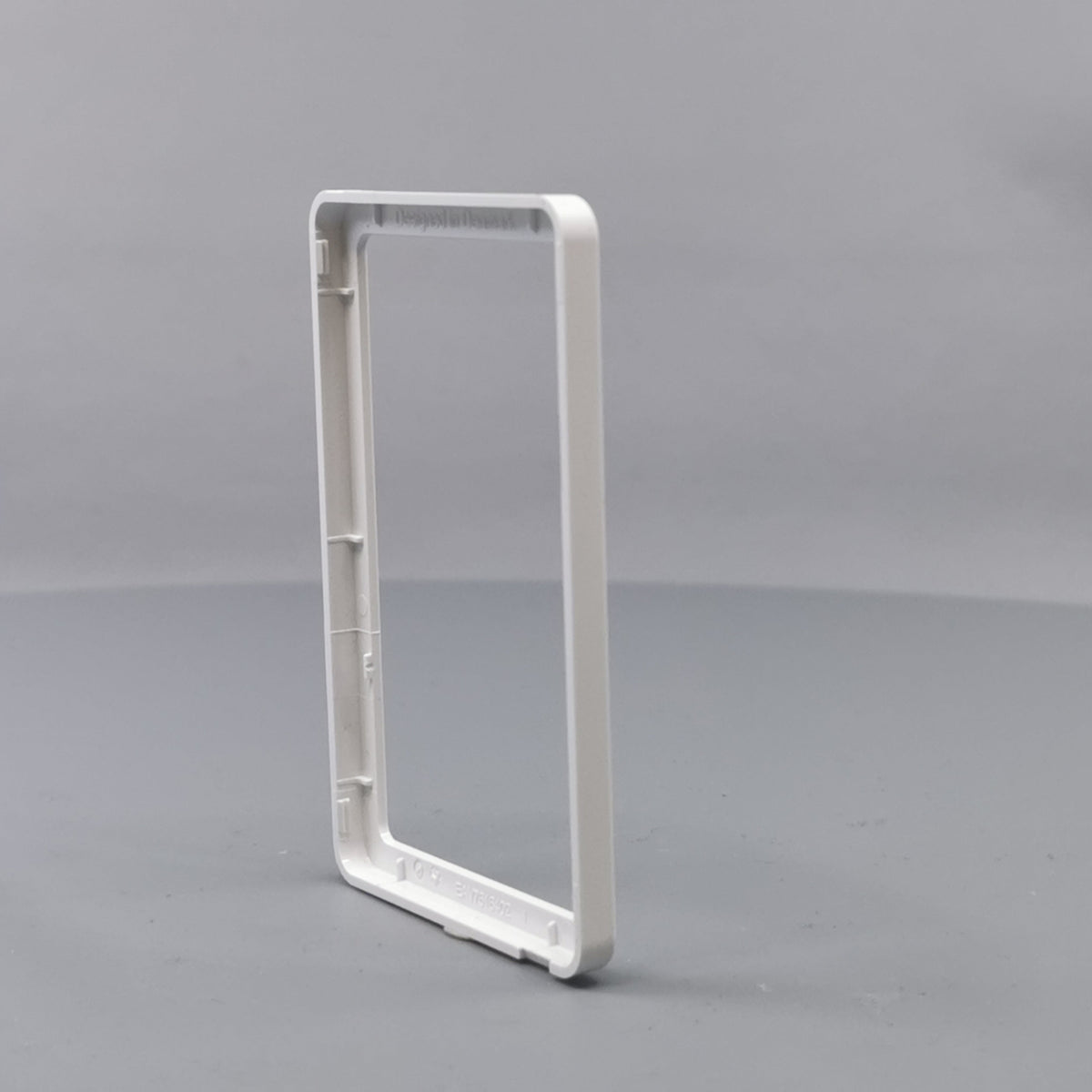 LK Fuga ramme SLIM 55 1½m - hvid (360° frame 17)