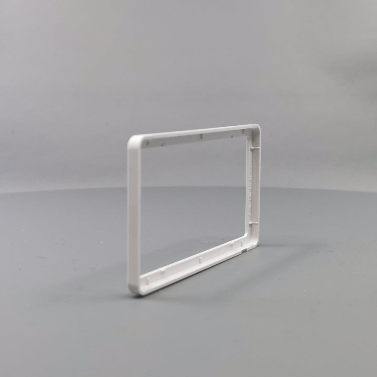 LK Fuga ramme SLIM 55 2m - hvid (360° frame 9)