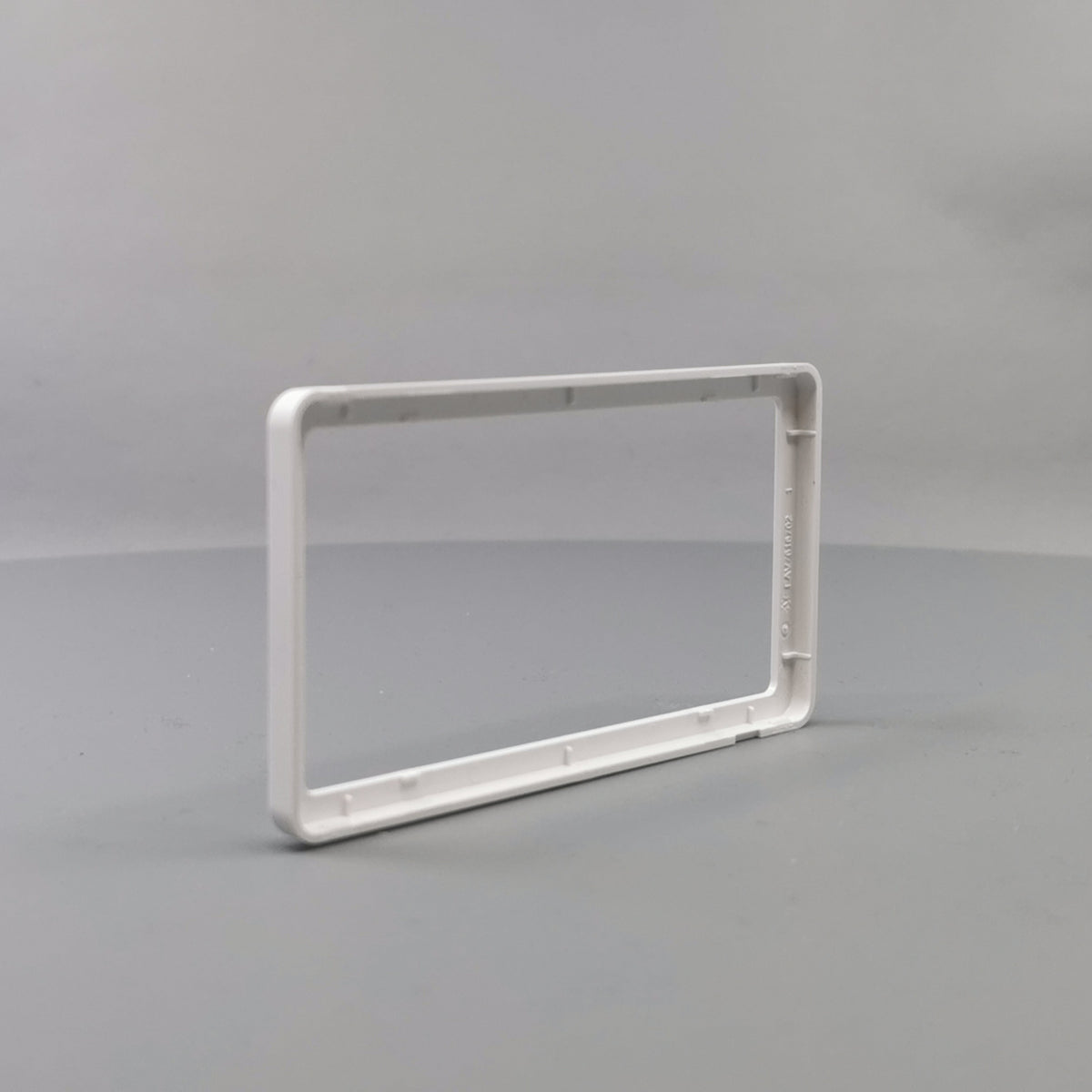 LK Fuga ramme SLIM 55 2m - hvid (360° frame 10)