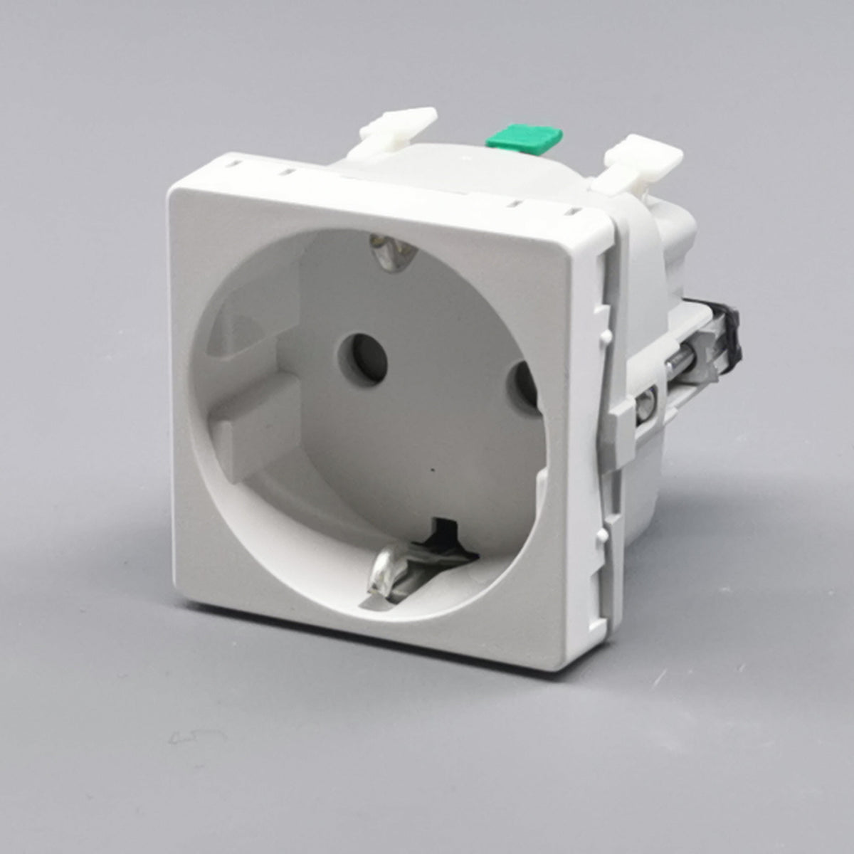 LK Fuga stikkontakt med sidejord 1m - hvid (360° frame 3)