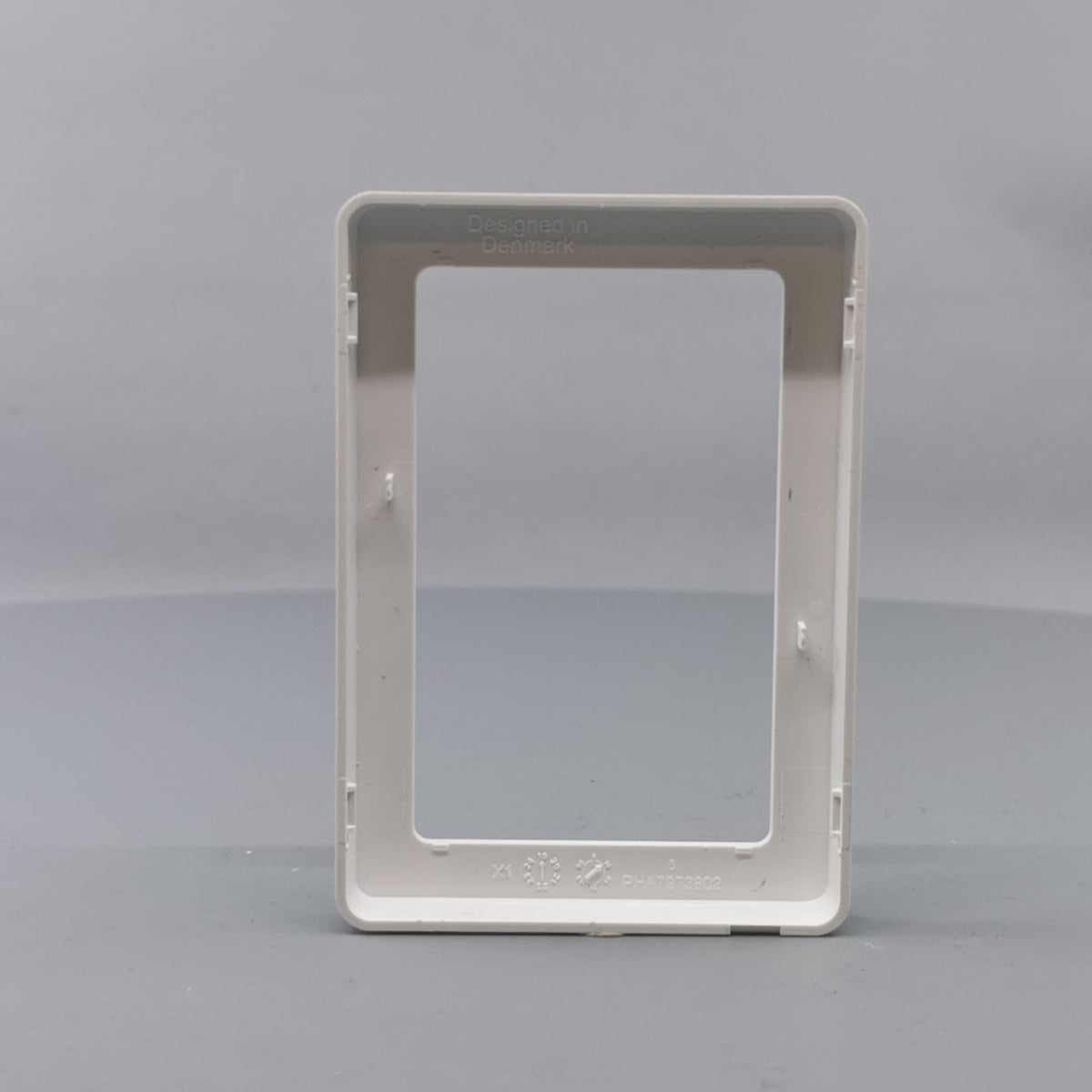 LK Fuga ramme BASE 63 2m - hvid (360° frame 13)